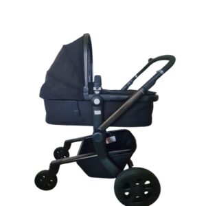 Joolz Day 3 Black on Black