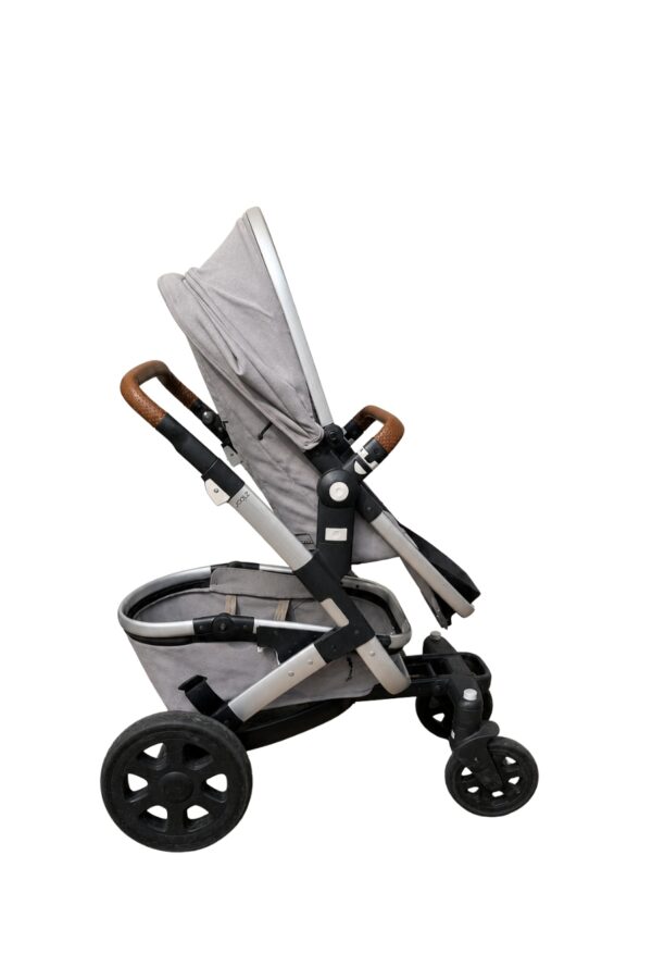 Joolz geo2 Lichtgrijs buggy zijkant