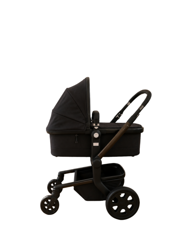 Refurbished Joolz Day 3 Combi Kinderwagen Zwart op Brons