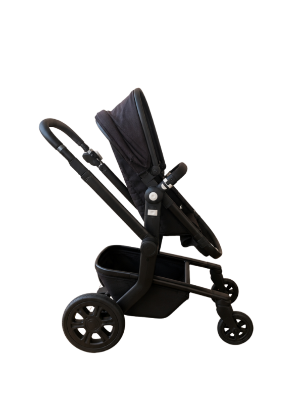 Refurbished Joolz Day 3 Combi Kinderwagen Zwart op Brons