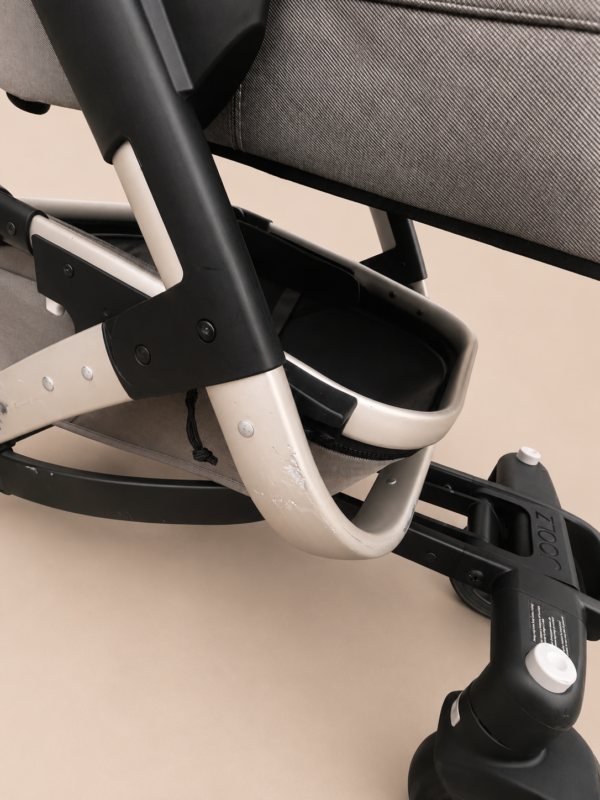 Refurbished Joolz Geo 2 Combi Kinderwagen Lichtgrijs